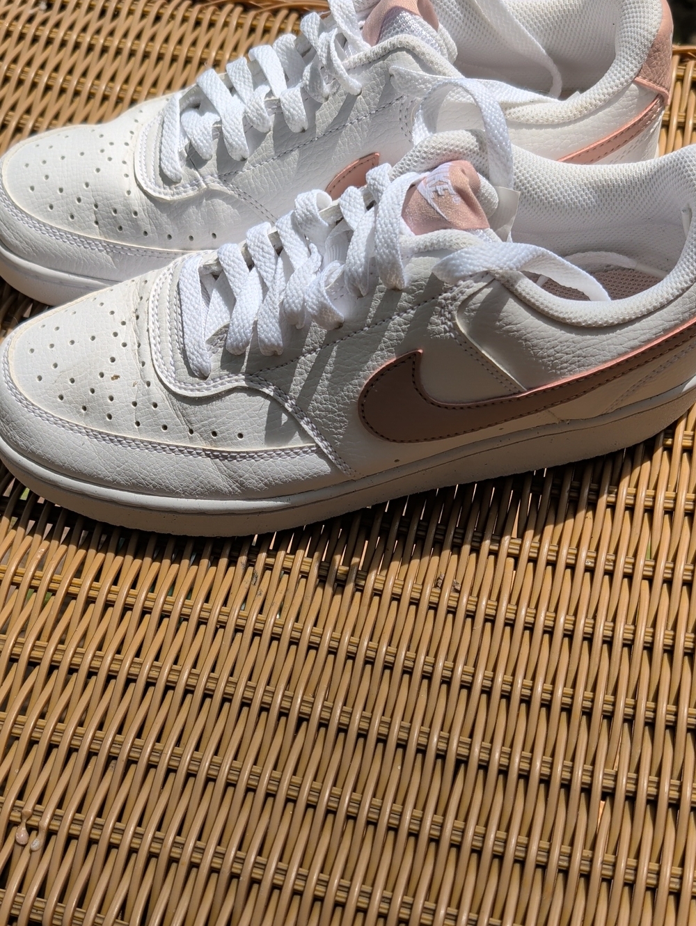 Nike White Sneakers with Light Pink Swoosh